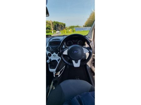 2015 Ford Ka - thumbnail 11