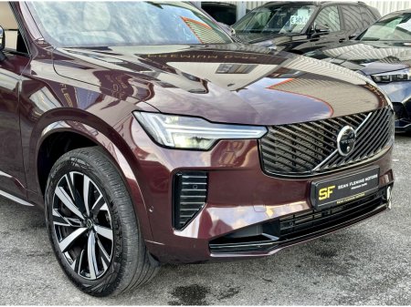 2025 Volvo XC90 - thumbnail 17