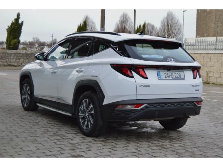 2024 Hyundai Tucson Executive 1.6 HEV Auto, Side Steps €38,995 thumbnail