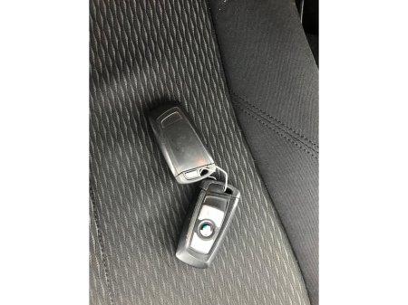 2013 BMW 3 Series - thumbnail 8