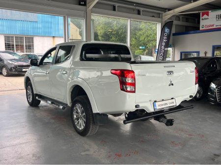 2016 Mitsubishi L200 TITANIUM DCB DI-D 4X4 €16,500 thumbnail