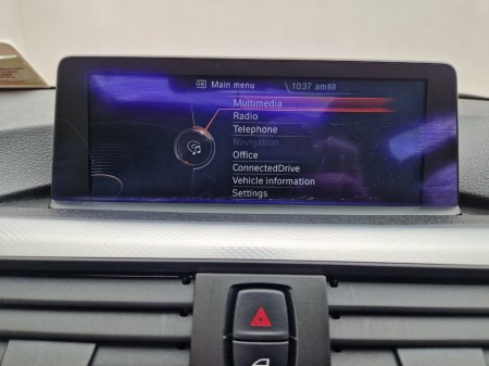 2013 BMW 3 Series - thumbnail 38