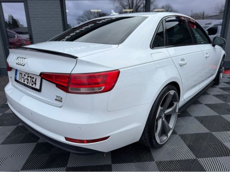 2017 Audi A4 - thumbnail 18
