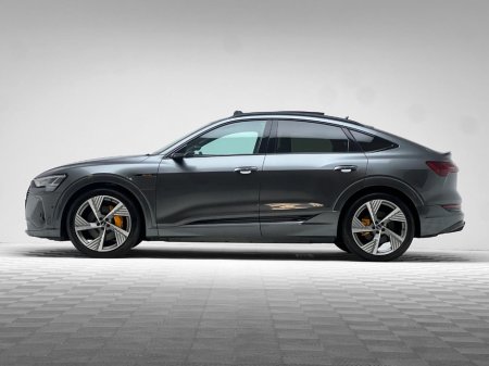 2023 Audi e-tron 55 VORSPRUNG SPORTBACK QUATTRO €56,990 thumbnail