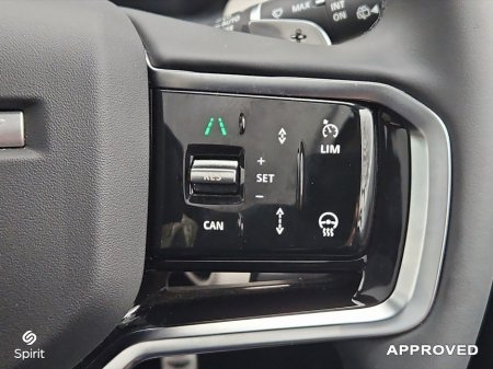 2025 Land Rover Discovery Sport 1.5 PHEV SE R Dynamic €63,950 thumbnail