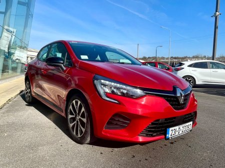 2023 Renault Clio - thumbnail 4