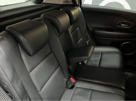 2014 Honda Vezel €14950 2014 HONDA VEZEL HYBRID Z 1.5 AUTOMATIC / CRUISE CONTROL / REVERSE CAMERA / HEATED SEATS €14,950 thumbnail