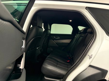 2021 Land Rover Range Rover Velar SE R-DYNAMIC 2.0 PHEV €47,990 thumbnail