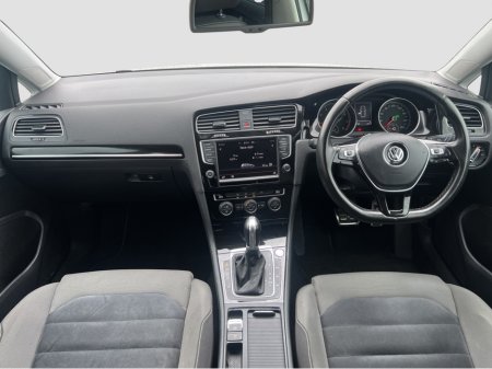 2016 Volkswagen Golf 2016 Volkswagen Golf 1.4 TSI Automatic Highline €16,250 thumbnail
