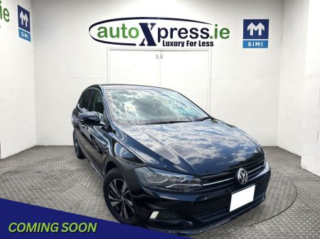 2020 Volkswagen Polo 1.0 TSI Automatic, Reversing camera