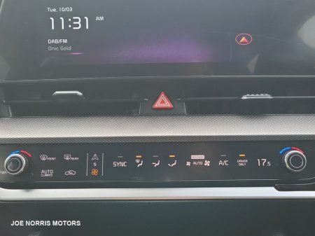 2024 Kia Sportage - thumbnail 17