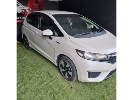 2017 Honda Fit - thumbnail 2