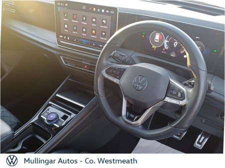 2025 Volkswagen Tiguan 2.0 TDI 150HP R-LINE (Fully Loaded) €59,950 thumbnail