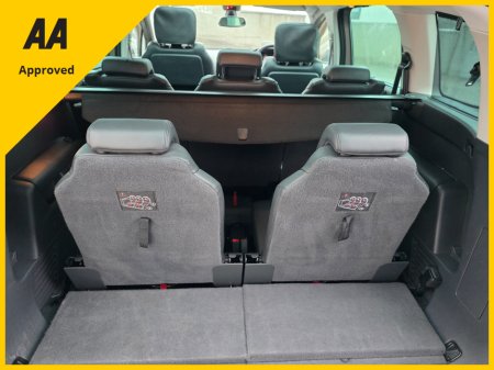 2016 Peugeot 5008 * ONLY 64K MILES * 7 SEATER €9,900 thumbnail