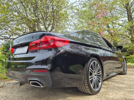 2019 BMW 5 Series - photo 4