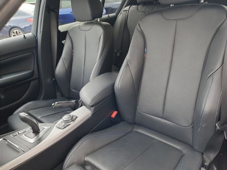 2019 BMW 1 Series - thumbnail 7