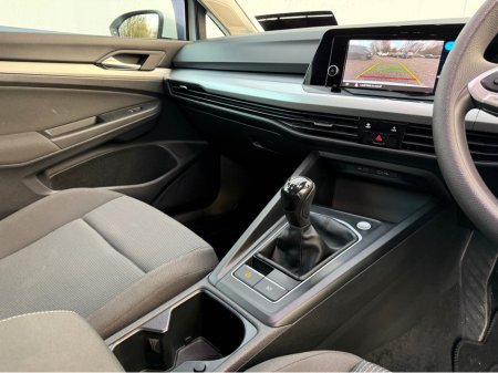 2022 Volkswagen Golf 1.0 TSI 90HP 5DR €22,950 thumbnail