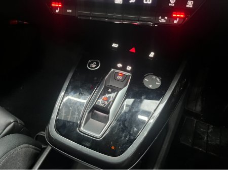 2023 Audi Q4 e-tron €34950 2023 AUDI Q4 E-TRON 40 S-LINE SPORTBACK ELECTRIC AUTOMATIC / CRUISE CONTROL / 360° PARKING CAMERA / HEATED SEATS / PADDLE SHIFTERS / APPLE CARPLAY / AMBIENT LIGHTS €34,950 thumbnail