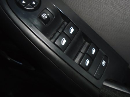 2017 Citroen Grand C4 Picasso TOUCH BLUEHDI 120 4DR BLACK EDITION €7,750 thumbnail