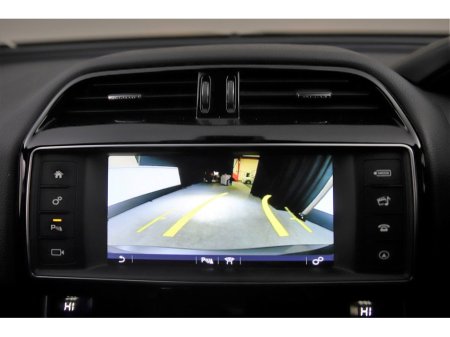 2017 Jaguar XE 2.0D R-SPORT 180BHP 6SPD €16,890 thumbnail