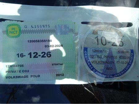 2012 Volkswagen Polo - thumbnail 23