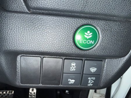 2015 Honda Jazz - thumbnail 18