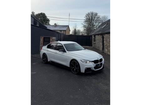 2018 BMW 3 Series 330e M Sport €17,995