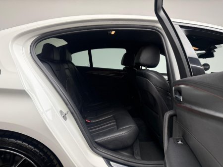 2018 BMW 5 Series 530E M SPORT €21,990 thumbnail