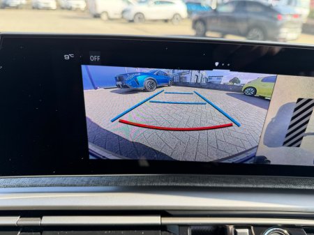 2025 Peugeot 5008 - thumbnail 9