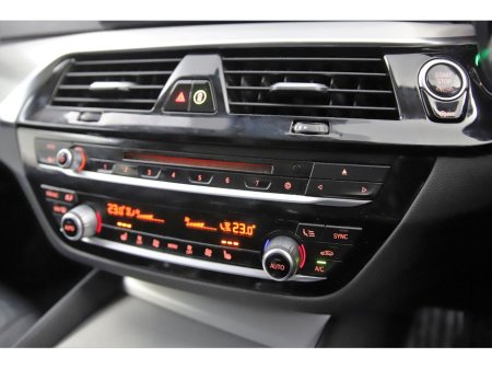 2018 BMW 5 Series 520D SE JC32 *FULL BLACK LEATHER* thumbnail