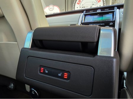 2017 Land Rover Discovery - thumbnail 14