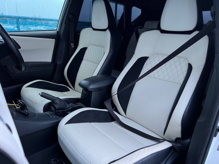 2016 Toyota Auris 1.8 HYBRID MODELLISTA PACK // 17" DIAMOND CUT ALLOYS // HEATED SEATS // REVERSE CAMERA €14,950 thumbnail