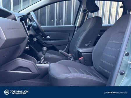 2023 Dacia Duster 1.5 Blue dCi 115 Expression €23,950 thumbnail