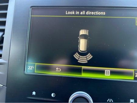 2017 Renault Megane - thumbnail 10