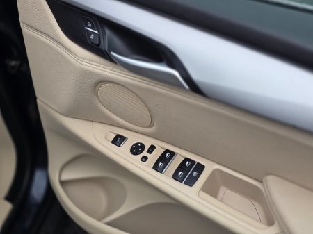 2015 BMW X5 XDR 25D SE G1 2TB 7 KS22 4DR XDRIVE 2TB7 AUTO €20,950 thumbnail