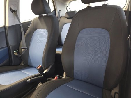 2019 Hyundai i10 Deluxe 5DR H/B * High Spec * €11,950 thumbnail