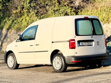 2018 Volkswagen Caddy C20 STARTLINE TDI 5DR €7,995 thumbnail