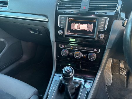 2016 Volkswagen Golf HIGHLINE 1.6 TDI (CAMERA+NEW NCT) €11,500 thumbnail