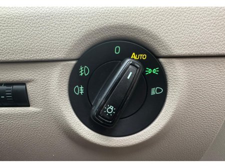 2014 Skoda Octavia 1.6 TDI ELEGANCE DSG 105BHP AUTO €9,950 thumbnail