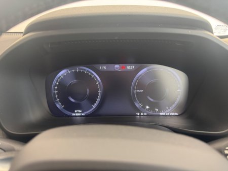 2020 Volvo XC40 - thumbnail 15