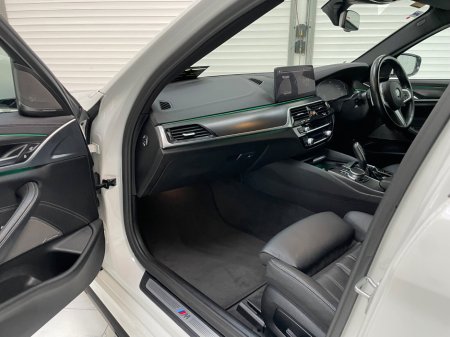 2021 BMW 5 Series - thumbnail 20