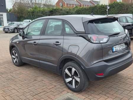 2022 Opel Crossland - view 3