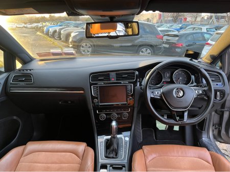 2014 Volkswagen Golf EDITION 40 AUTOMATIC 1.4 PETROL //HALF LEATHER SEATS//HEATED SEATS//REVERSE CAMERA//ADAPTIVE CRUISE CONTROL//KEYLESS ENTRY// €13,950 thumbnail