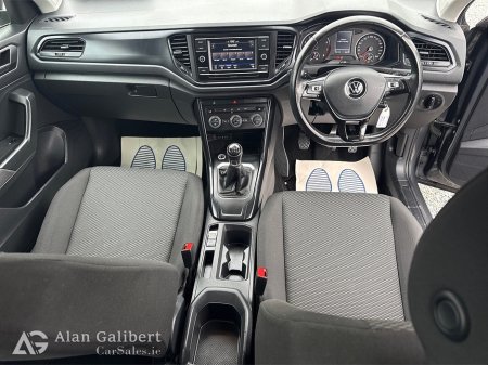 2021 Volkswagen T-Roc - thumbnail 12