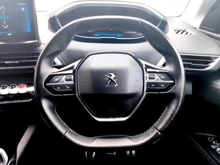 2023 Peugeot 5008 - thumbnail 10