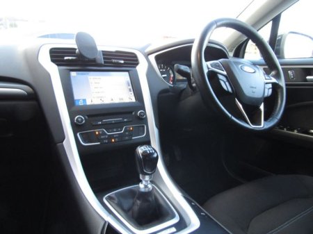 2017 Ford Mondeo - thumbnail 10