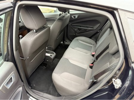 2016 Ford Fiesta ZETEC 1.5 TDCI - EXCELLENT MPGS - LOW MILES - LOW TAX (180 P/A) - NEW NCT TO 01/2028 ! €9,995 thumbnail