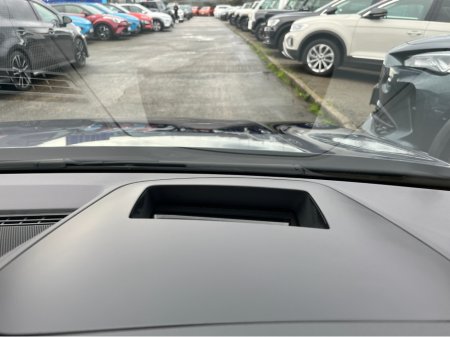 2022 Volkswagen Golf R-LINE ETSI ESTATE 1.5 PETROL //HIGH SPEC//HEAD UP DISPLAY//HALF LEATHER HEATED SEATS//HEATED STEERING WHEEL//REVERSE CAMERA//KEYLESS ENTRY// €27,950 thumbnail