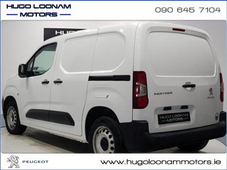 2020 Peugeot Partner - view 3