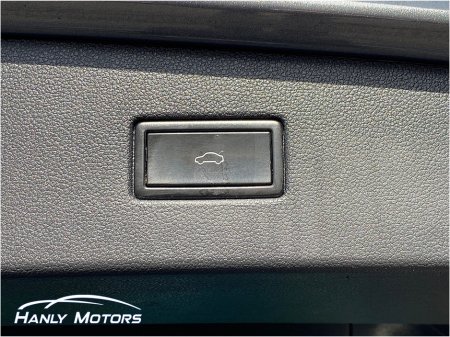 2020 Volkswagen Tiguan - thumbnail 28